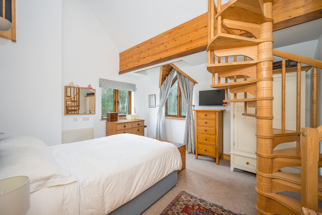 Principal Bedroom- click for photo gallery